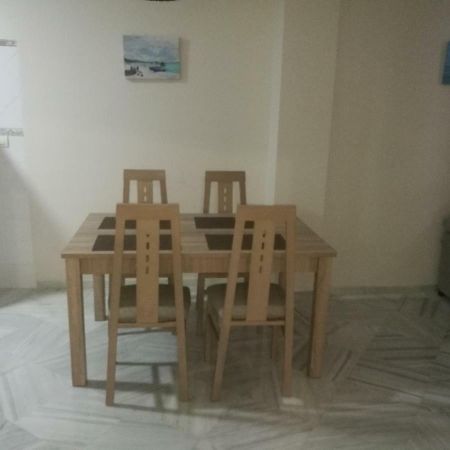 Apartamentos Edificio Vicente Málaga Dış mekan fotoğraf