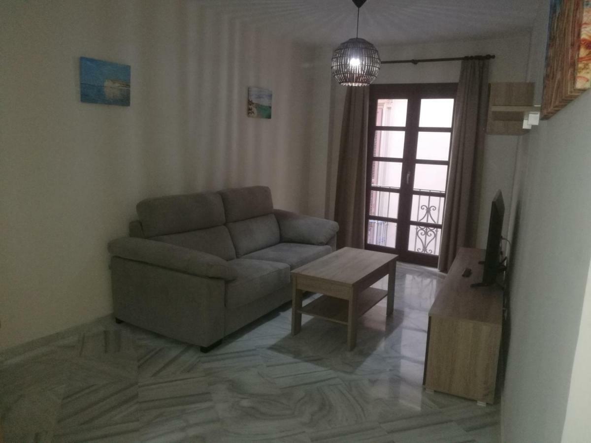 Apartamentos Edificio Vicente Málaga Dış mekan fotoğraf