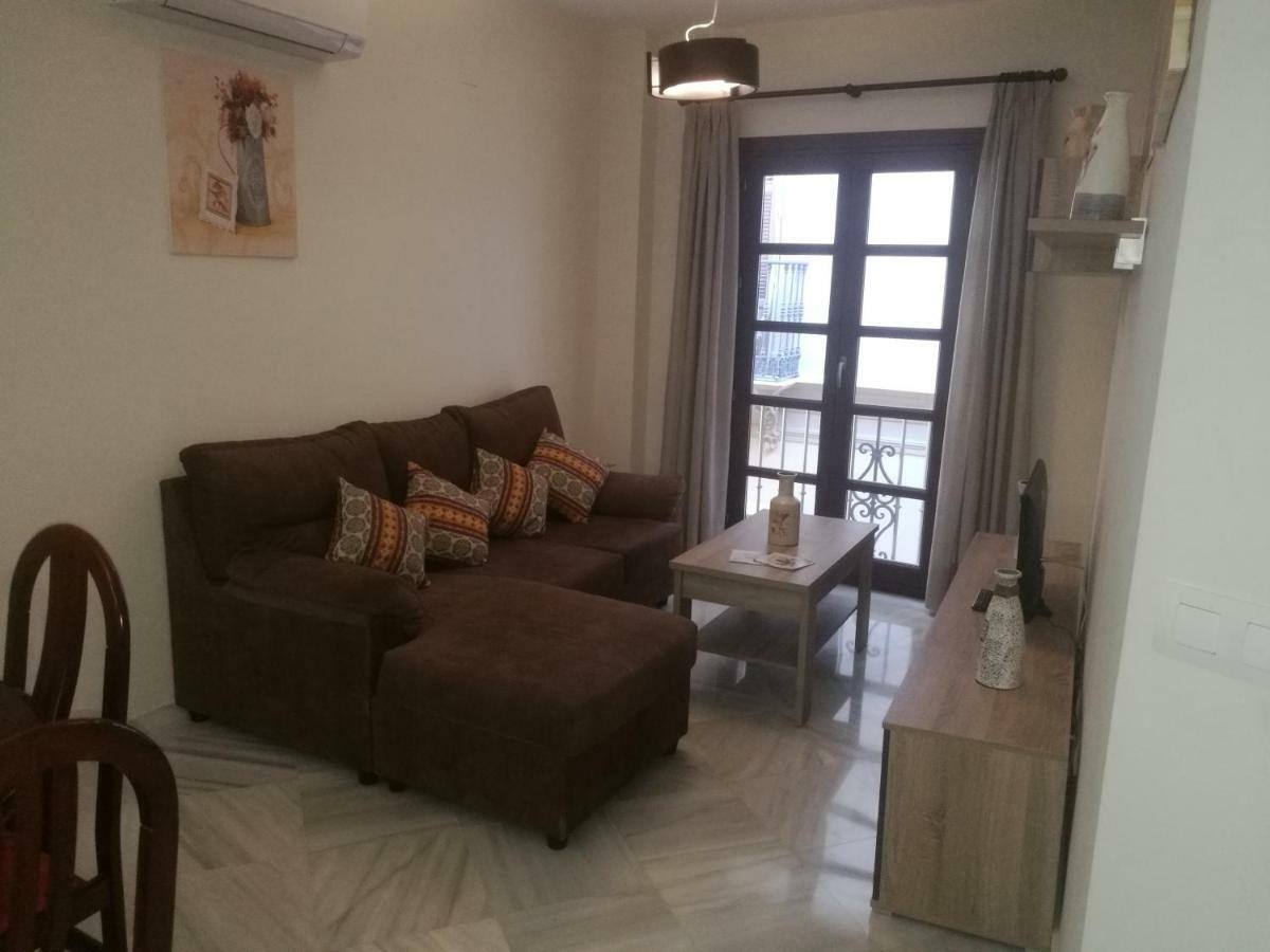 Apartamentos Edificio Vicente Málaga Dış mekan fotoğraf